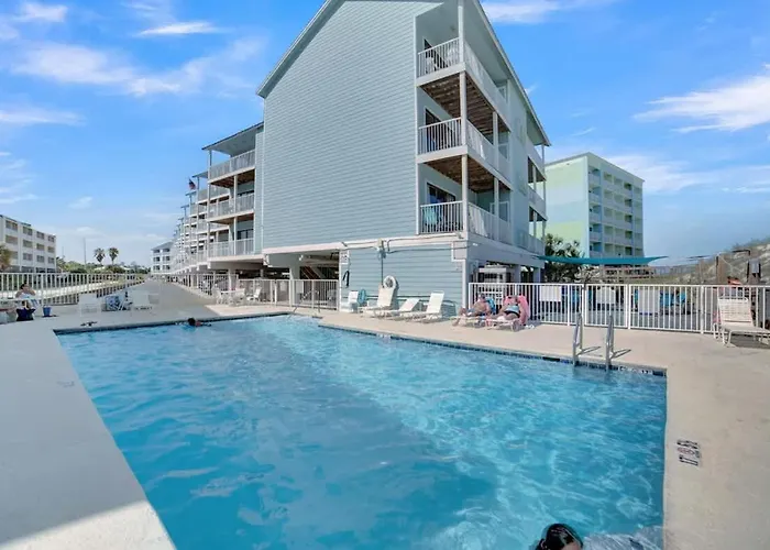 Romar 213 By Current Tides Vacation Holiday home *
